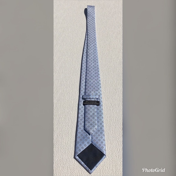 Jos. A. Bank Blue & Silver Tie - Picture 4 of 8